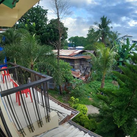 Antwet Backpacker'S Inn & Rooftop Bar Dumaguete City Bagian luar foto